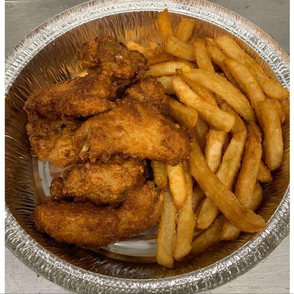 Chicken Wings & Fries